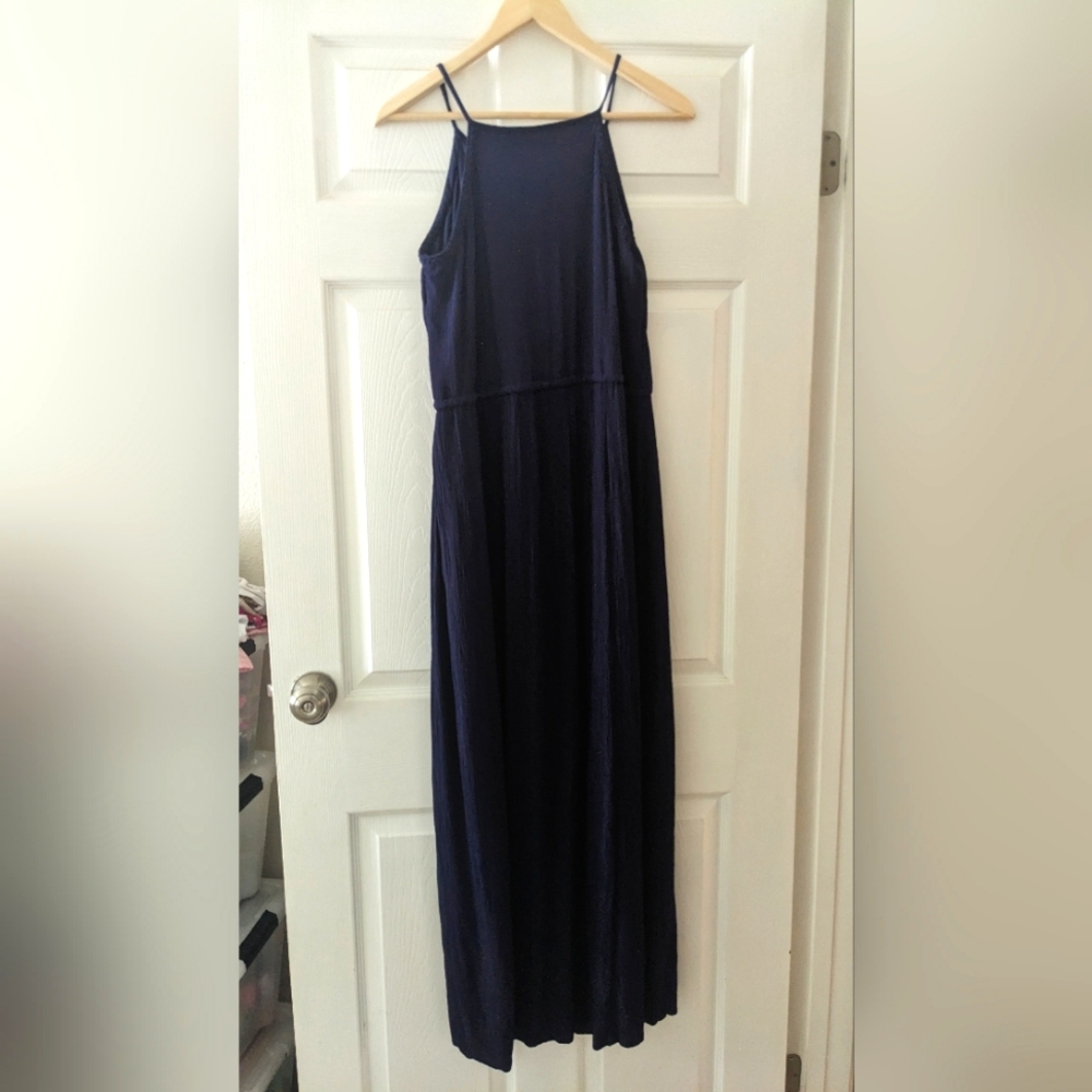 🌸ADD ON Navy Blue Halter Maxi Dress - Picture 2 of 10